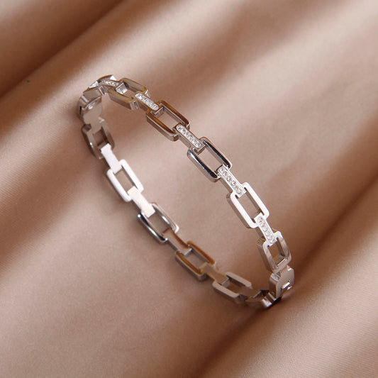 Classic Stainless Steel Hollow Geometric Charm Bracelet for Women Crystal Bracelets Rust-proof Wrist Jewelry Gift Party