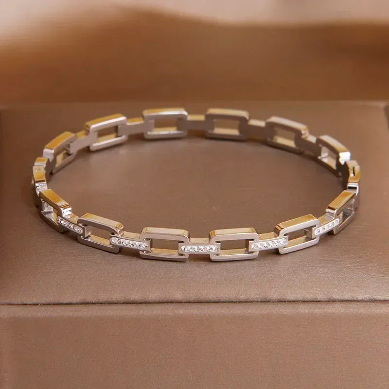 Classic Stainless Steel Hollow Geometric Charm Bracelet for Women Crystal Bracelets Rust-proof Wrist Jewelry Gift Party