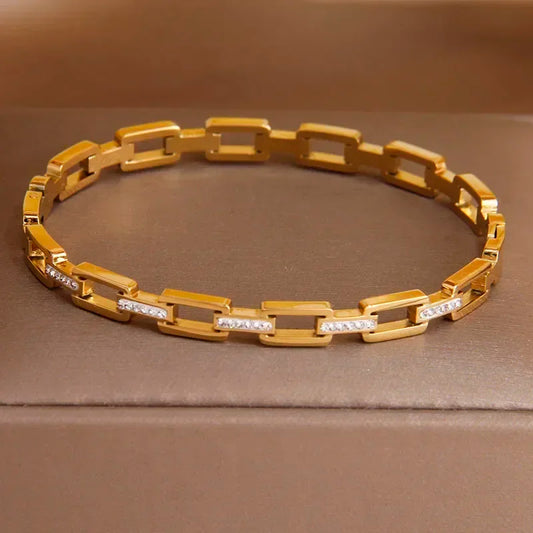 Classic Stainless Steel Hollow Geometric Charm Bracelet for Women Crystal Bracelets Rust-proof Wrist Jewelry Gift Party